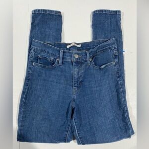 Levi's Women's Straight Leg Jeans in Dark Blue